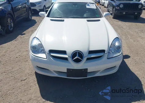 2006 Mercedes-Benz Slk 280 z USA, uszkodzony, nr VIN WDBWK54F26F090871